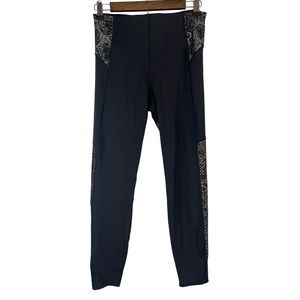 Athleta Stay Fly Reflective 7/8 Tight Size Small